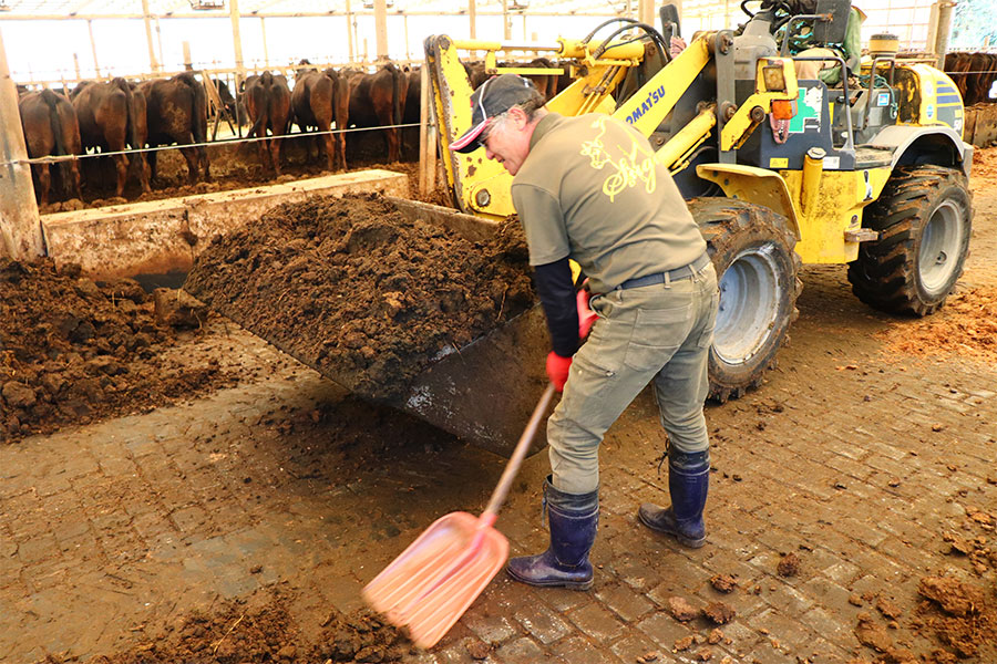 堆肥の搬出・運搬